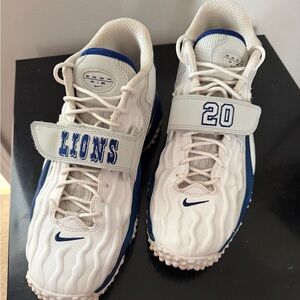 Nike White and Blue Sneakers with Lions Strap